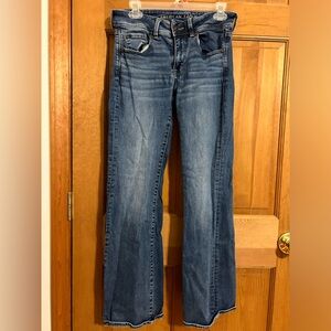 Women’s American Eagle Jeans